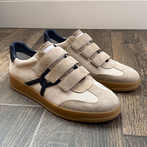 Veronica Beard Women’s Reagan Sand/Eclipse Sneaker—10 - Picture 4 of 15